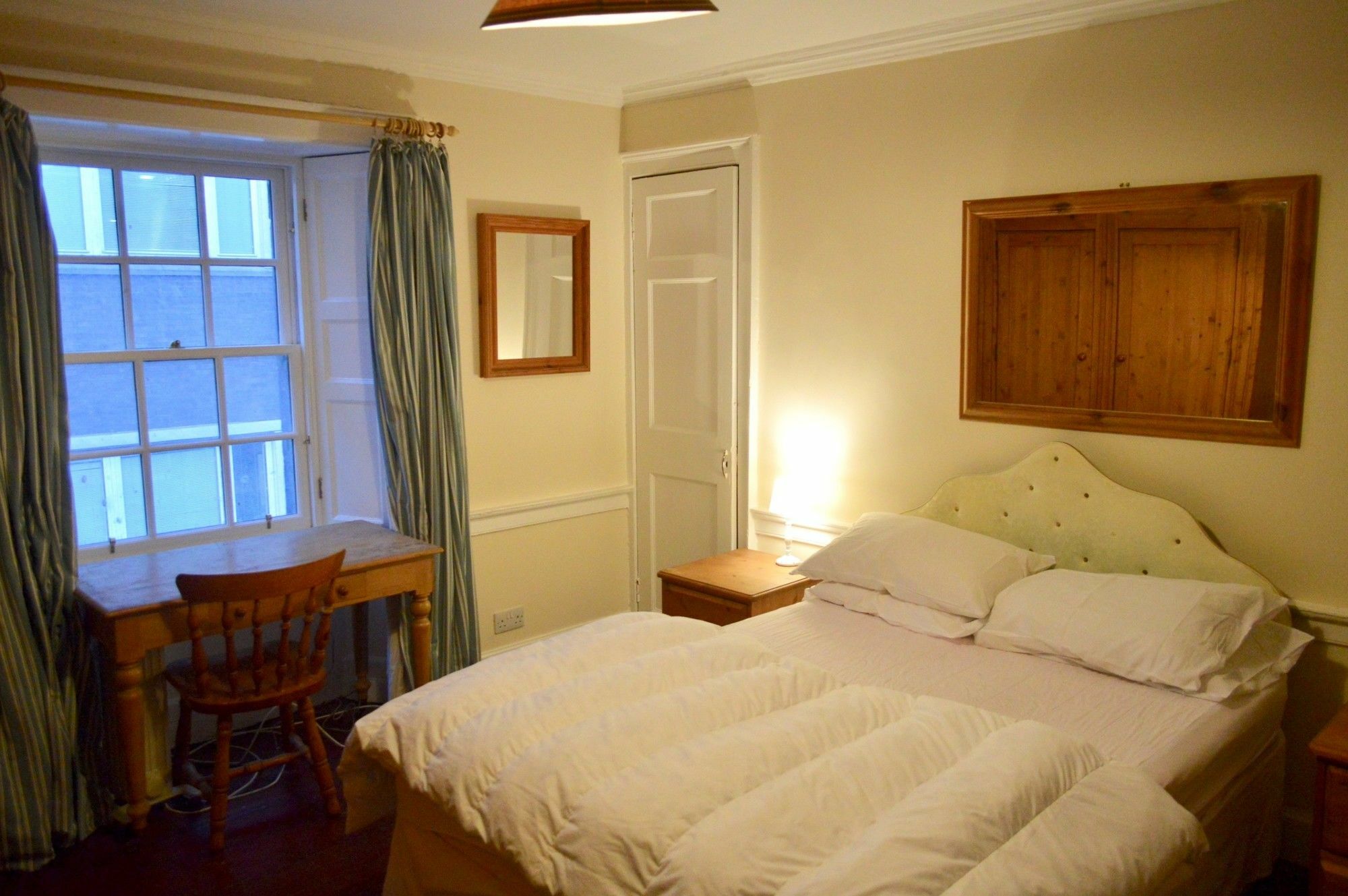 Central 1 Bedroom Apartment Sleeps 2 Édimbourg Extérieur photo